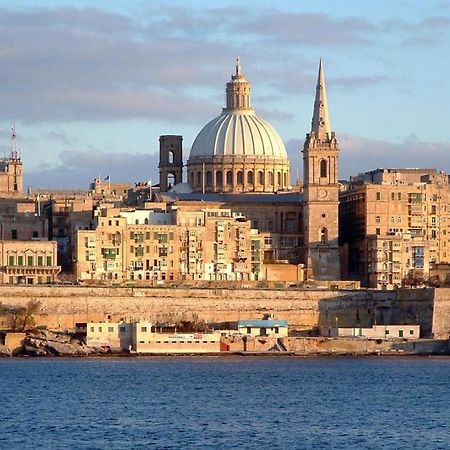 Marvellous Apartment With Valletta And Harbour Views سليمة المظهر الخارجي الصورة